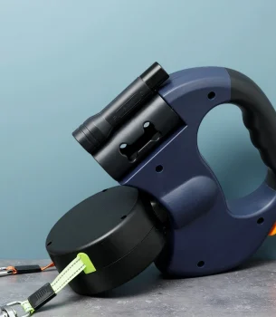 Retractable Dual Doggie Leash with LED Light, 360 Swivel No Tangle for Each Dog Independent Braking with 3M Reflective Leads